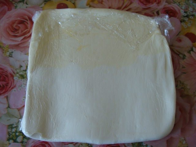 Мини-торт &amp;quot;Яблоневый цвет&amp;quot; + рецепт слоеного бездрожжевого теста