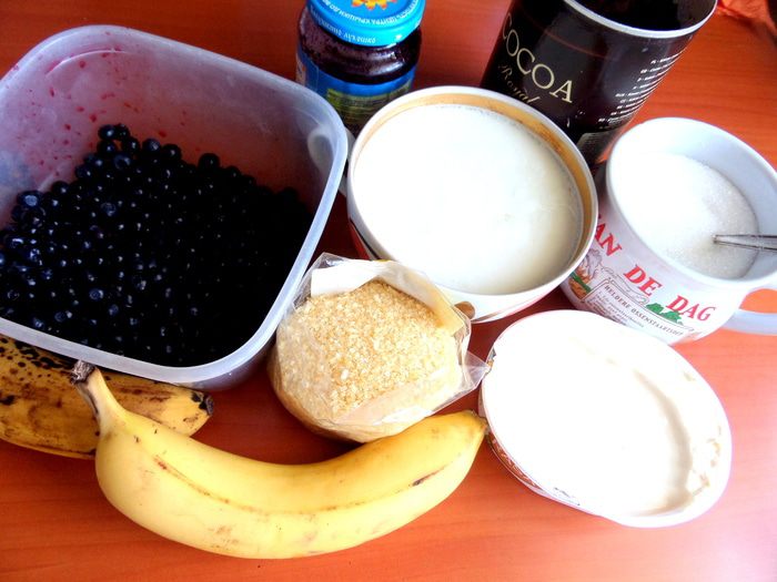 Разноцветное молочно-ягодное желе