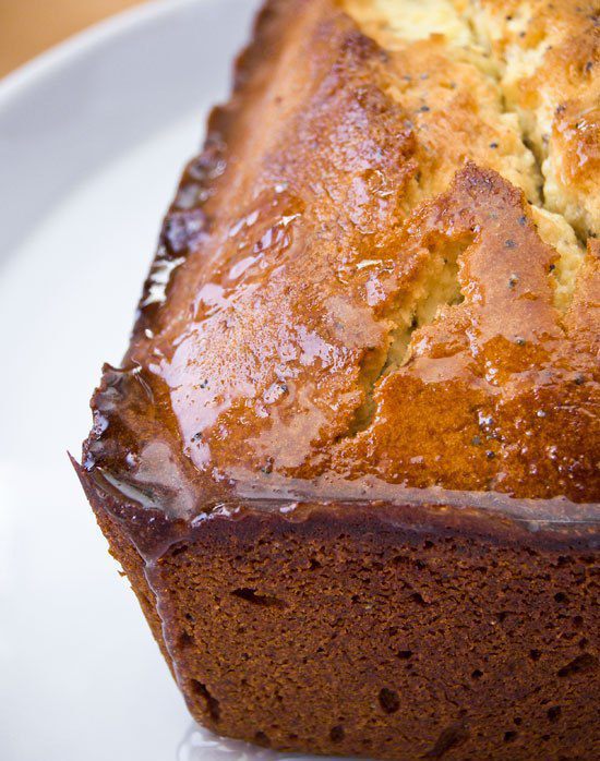 Лимонный кекс с маком