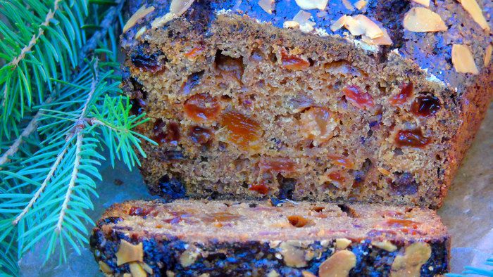 Рождественский кекс на портере (штоллен)