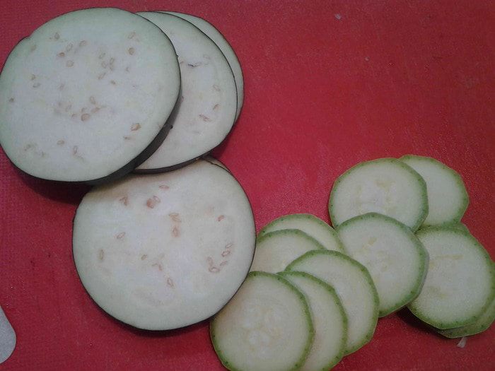 Овощная мусака с сыром сулугуни