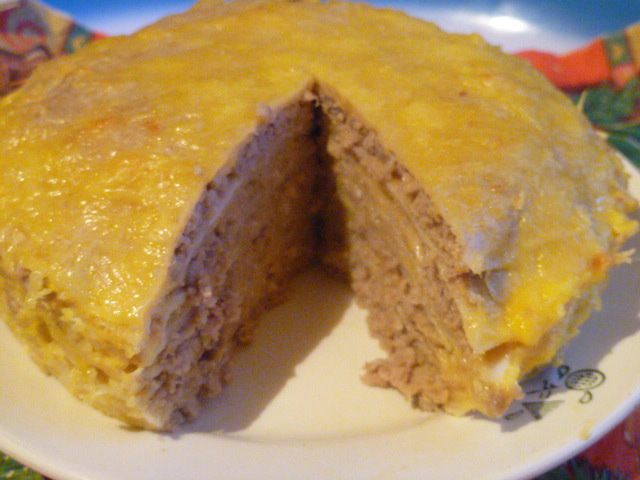 Блинный пирог с мясом 