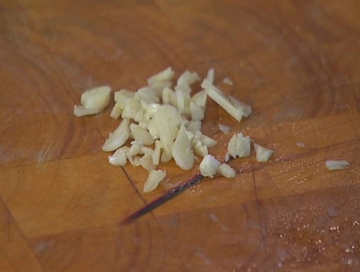 Красный рис с артишоками и кардамоном