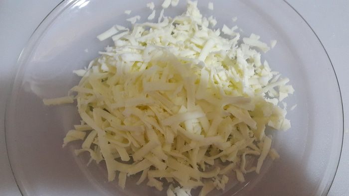 Курица запеченная с брокколи и сыром