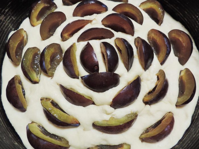 Сливовый пирог с маковой заливкой &amp;quot;Искушение&amp;quot;