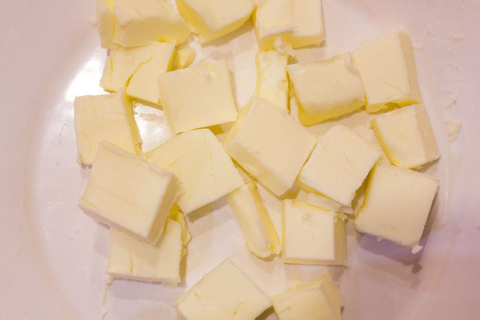Круассан с семгой и сливочным сыром
