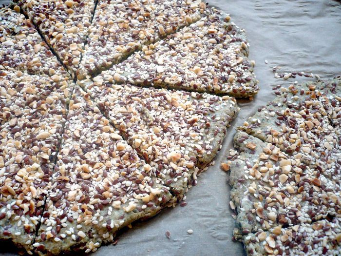 Хлебцы с разноцветным кремом