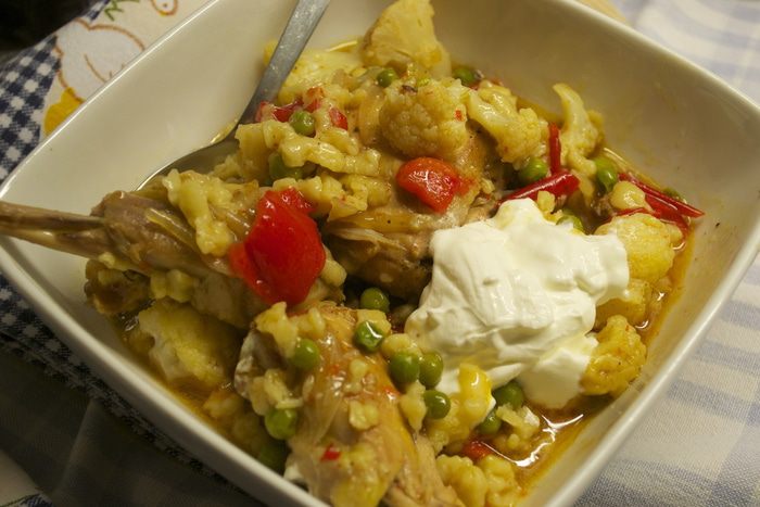 Куриная паприка с мини-клецками