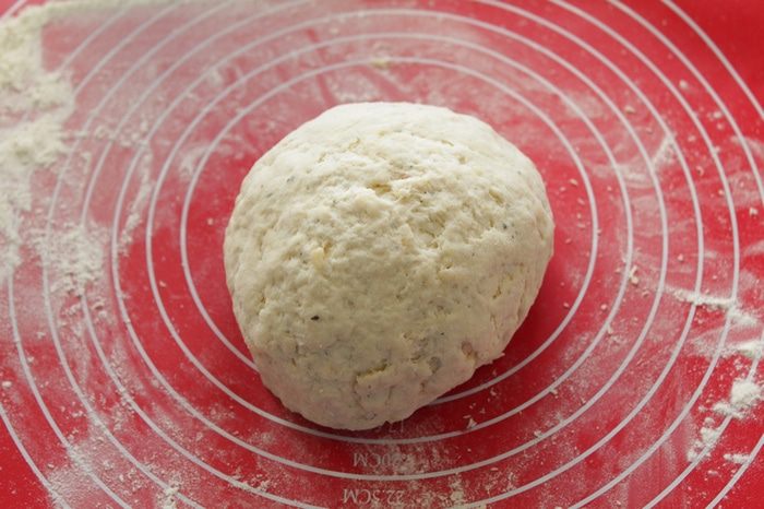 Мясо с грибами и сырными сконами