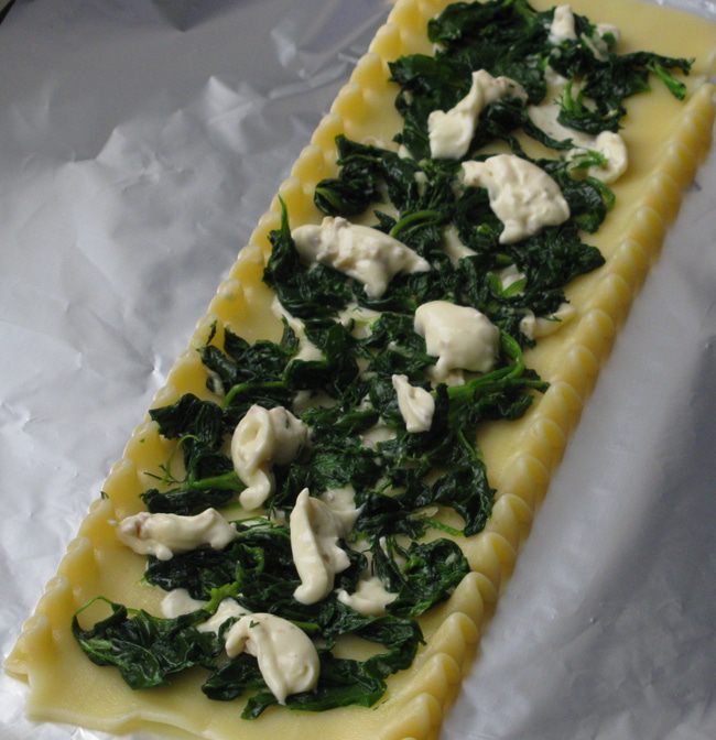 Лазанья в рулетиках