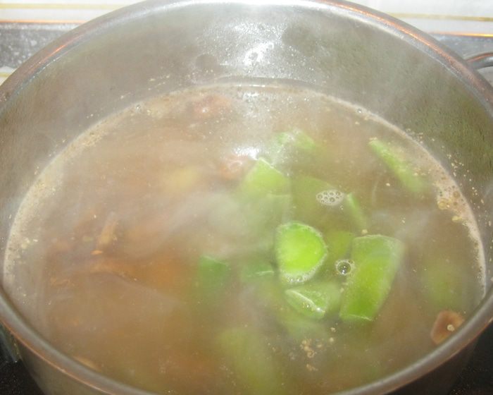 Борщ с грибами