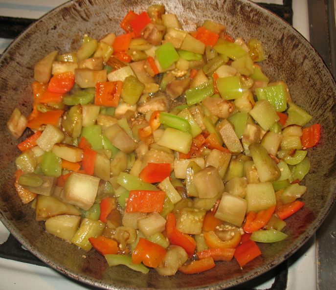 Картофель с овощами