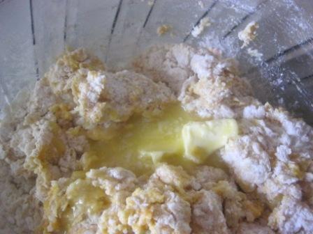 Сдобные тыквенные булочки с корицей