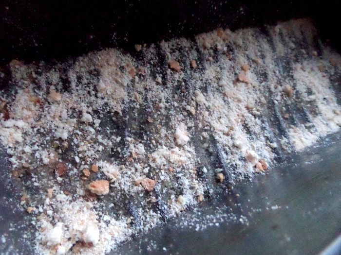 Кекс с брокколи, оливками и пармезаном