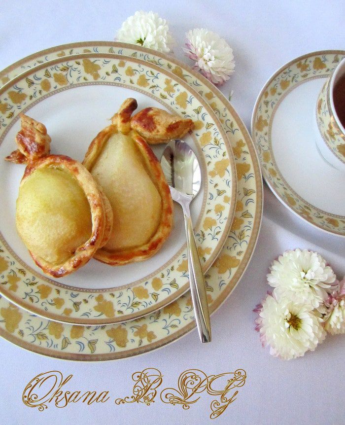 Груши с творожным кремом на тесте