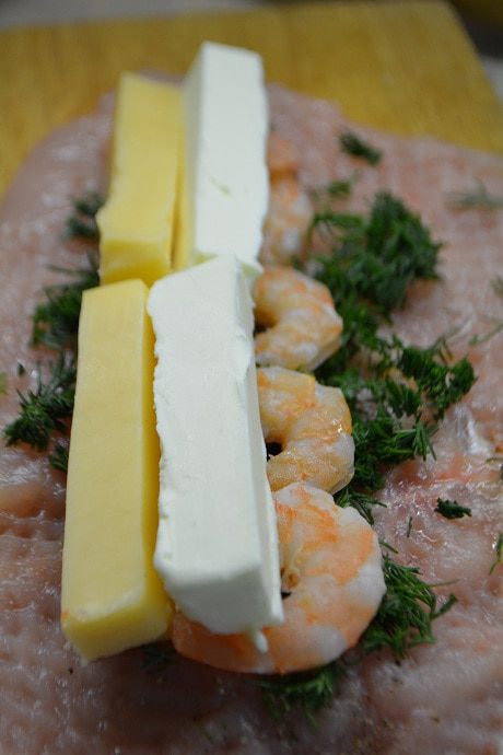 Куриная грудка, фаршированная креветками и сыром