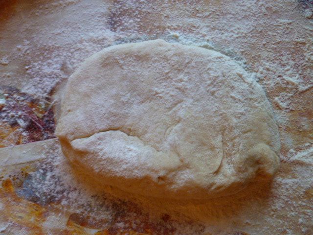 Быстрое слоеное тесто на закваске