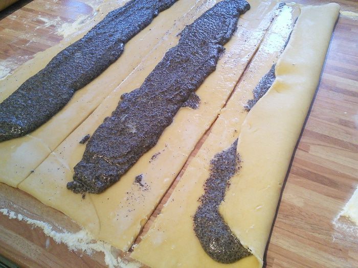 Сливовый тарт с маковой начинкой 