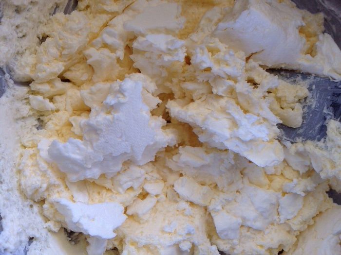 Клубничные галеты из творожного теста