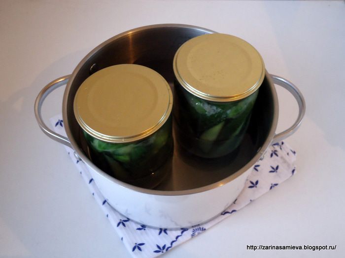 Огурцы, консервированные дольками