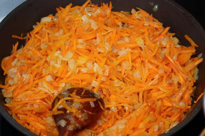 Салат из болгарского перца с баклажанами в остром кисло-сладком соусе