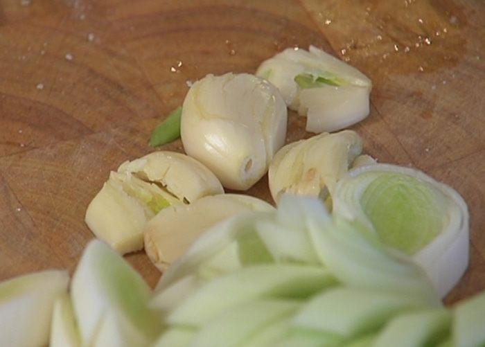 Кролик в красном вине