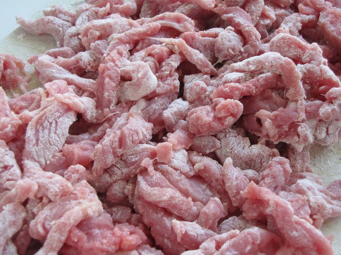 Бефстроганов с грибами и сладким перцем