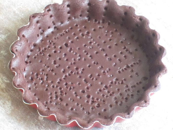 Шоколадные тарталетки с клубникой