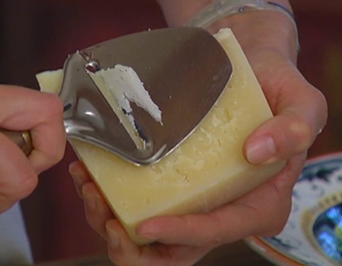 Салат из инжира с фасолью и орехами пекан 