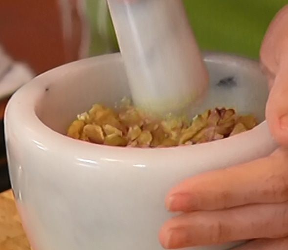 Яблочно-ореховые оладьи 