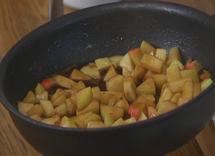 Мини-пирожки с яблоками 