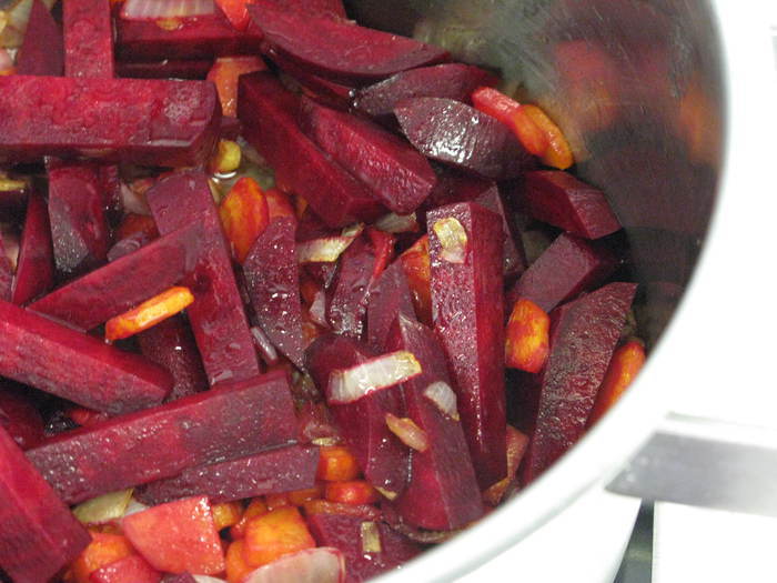 Свекольный суп-пюре