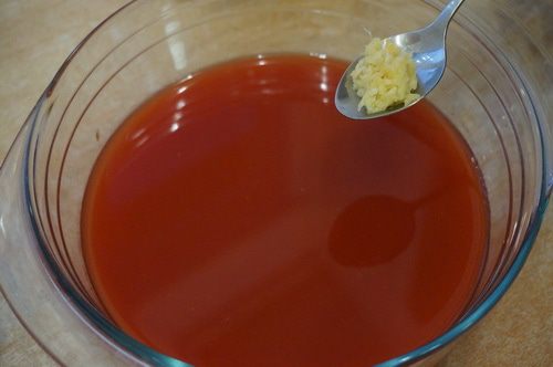 Летний томатно-огуречный коктейль