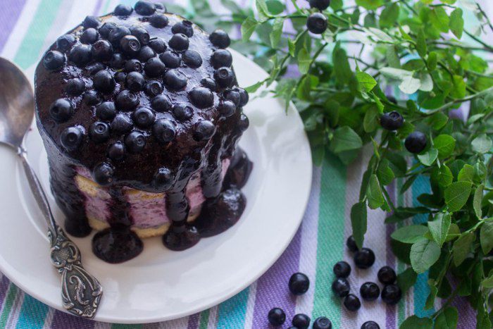 Мини-торты с черничным муссом