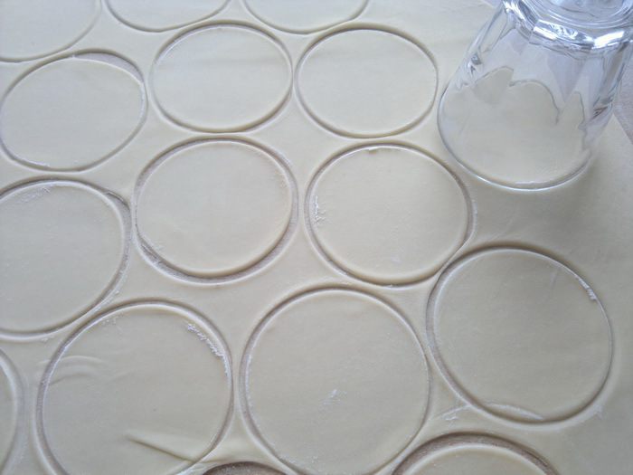 Вареники со сливами