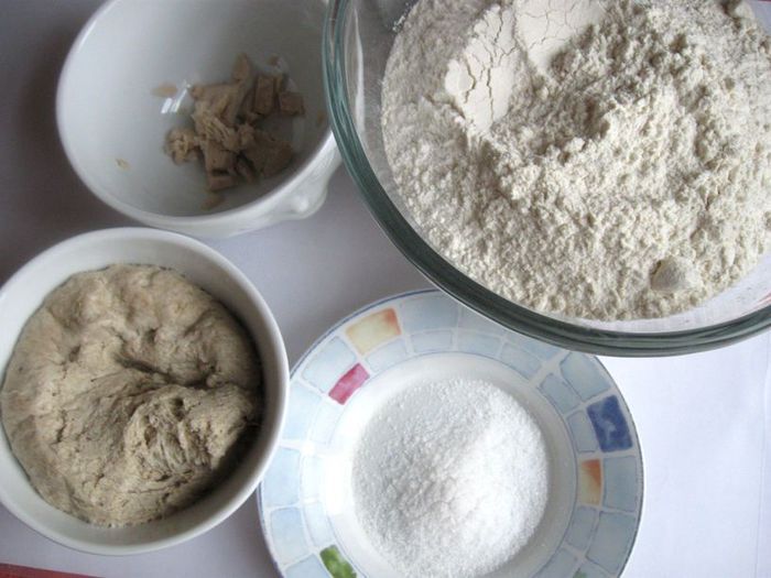 Хлеб с тмином и изюмом от Ришара Бертине