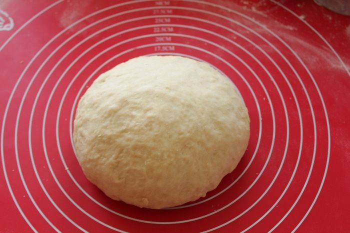 Бухтели с абрикосовым джемом