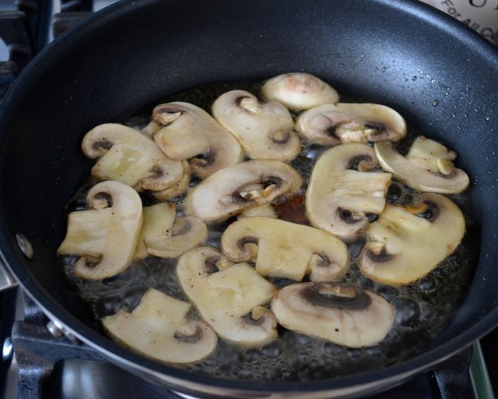 Семга в грибной корочке