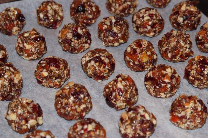 Конфеты &amp;quot;Ореховый микс с клюквой&amp;quot;