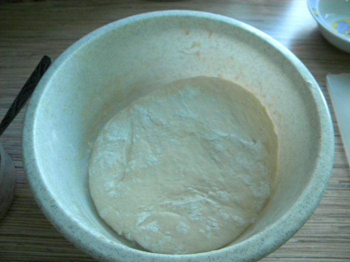 Багет с салом и зеленым луком