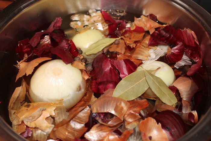 Рулет из рульки с куриной начинкой