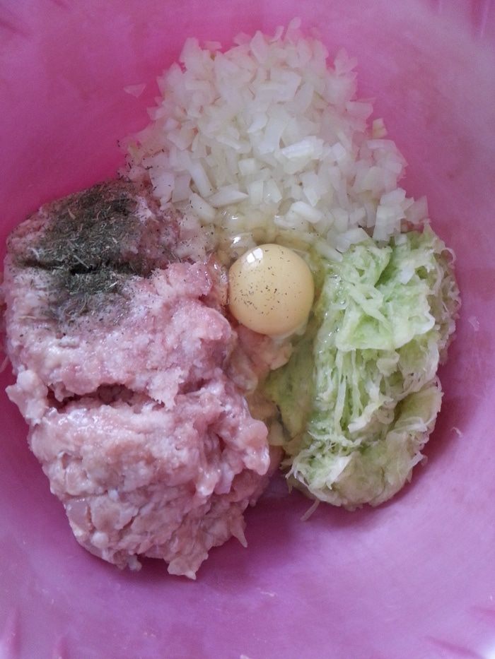 Гречневая запеканка с куриными шариками