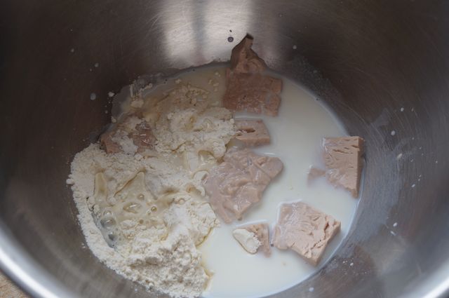 Воздушные рогалики с хрустящей ореховой начинкой (Українськи страви)