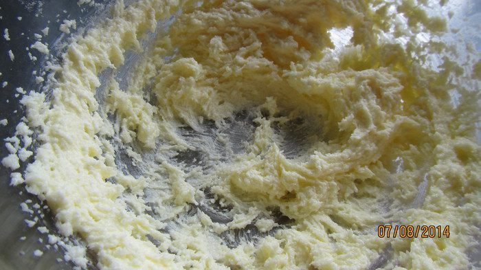 Кексы с лимоном, миндалем и ликером