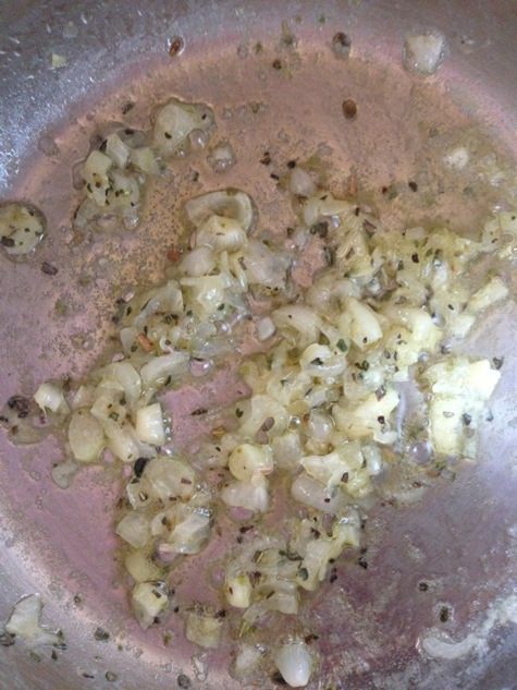 Пицца по-чикагски в глубокой форме (Chicago-style deep-dish pizza)