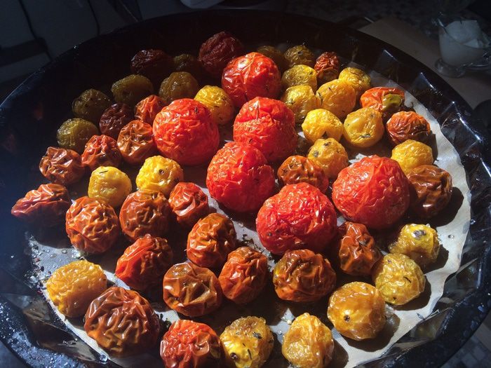 Ленивые вяленые томаты