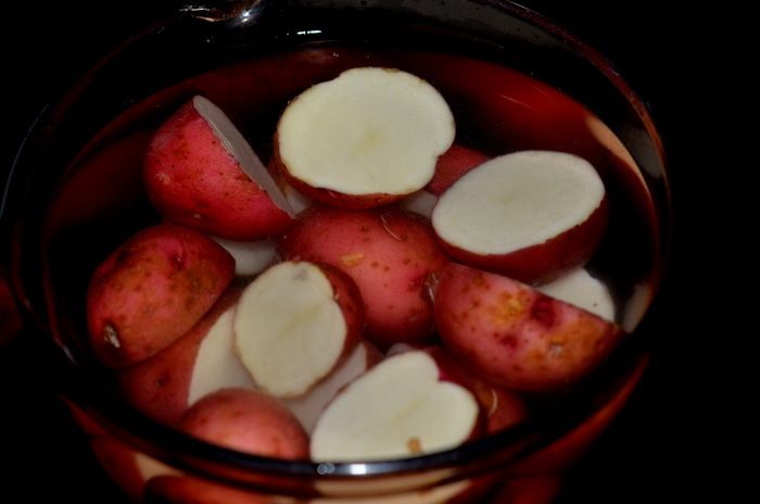 Картофель с травами