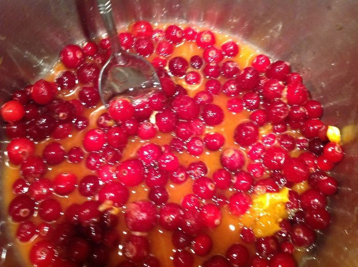 Праздничная индейка с клюквенным соусом