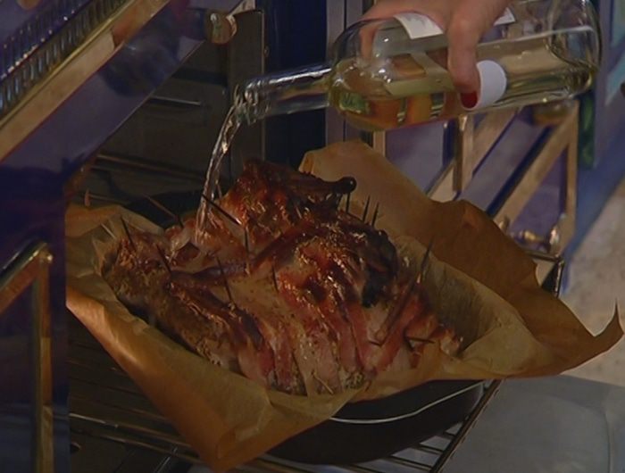 Свинина, запеченная в горчице