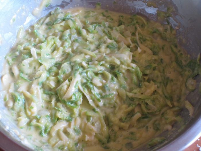  Овощной киш с сыром и цветками цукини 